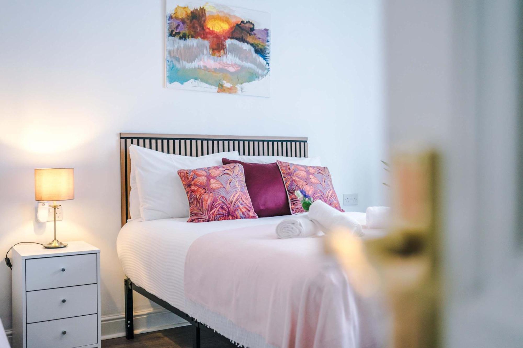 Holiday home Stunning & Spacious By 53 Degrees Property, Sleeps 7 In The Heart Of Anfield! Liverpool